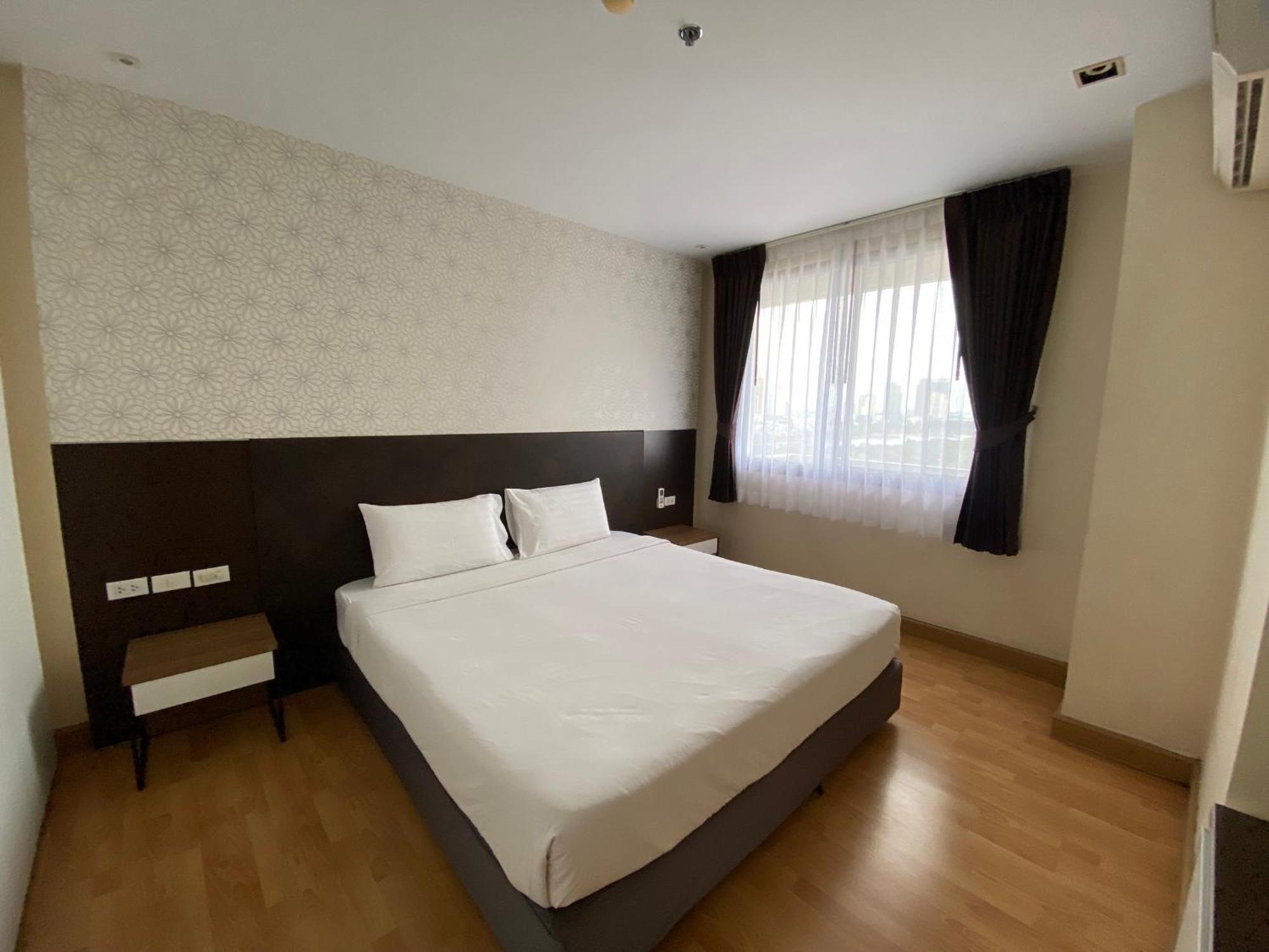 Nantiruj Tower - นันทิรุจ ทาวเวอร์ เซอร์วิสอพาร์ทเม้นท์ สุขุมวิท ซอย 8 Apartment กรุงเทพมหานคร ภายนอก รูปภาพ