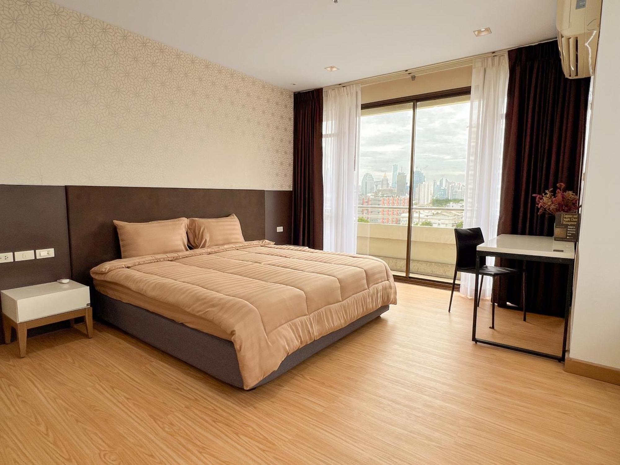 Nantiruj Tower - นันทิรุจ ทาวเวอร์ เซอร์วิสอพาร์ทเม้นท์ สุขุมวิท ซอย 8 Apartment กรุงเทพมหานคร ภายนอก รูปภาพ